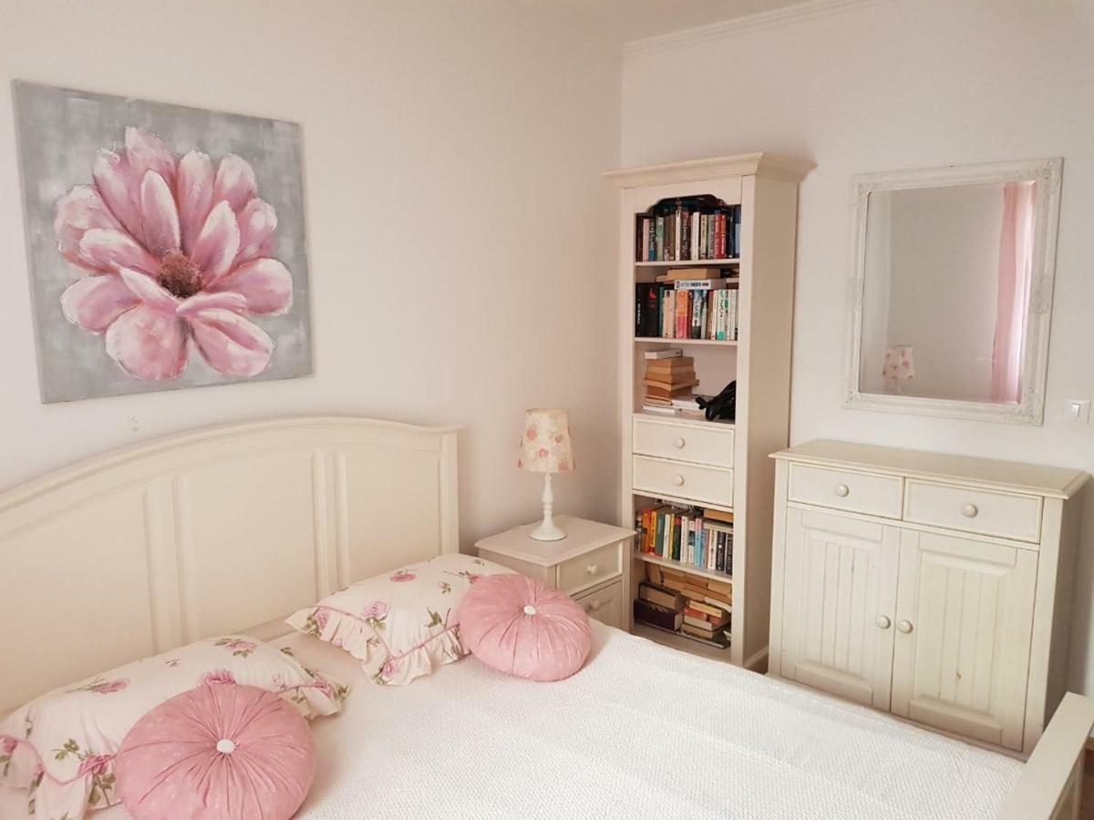 Cozy Apartment In Ровінь Екстер'єр фото